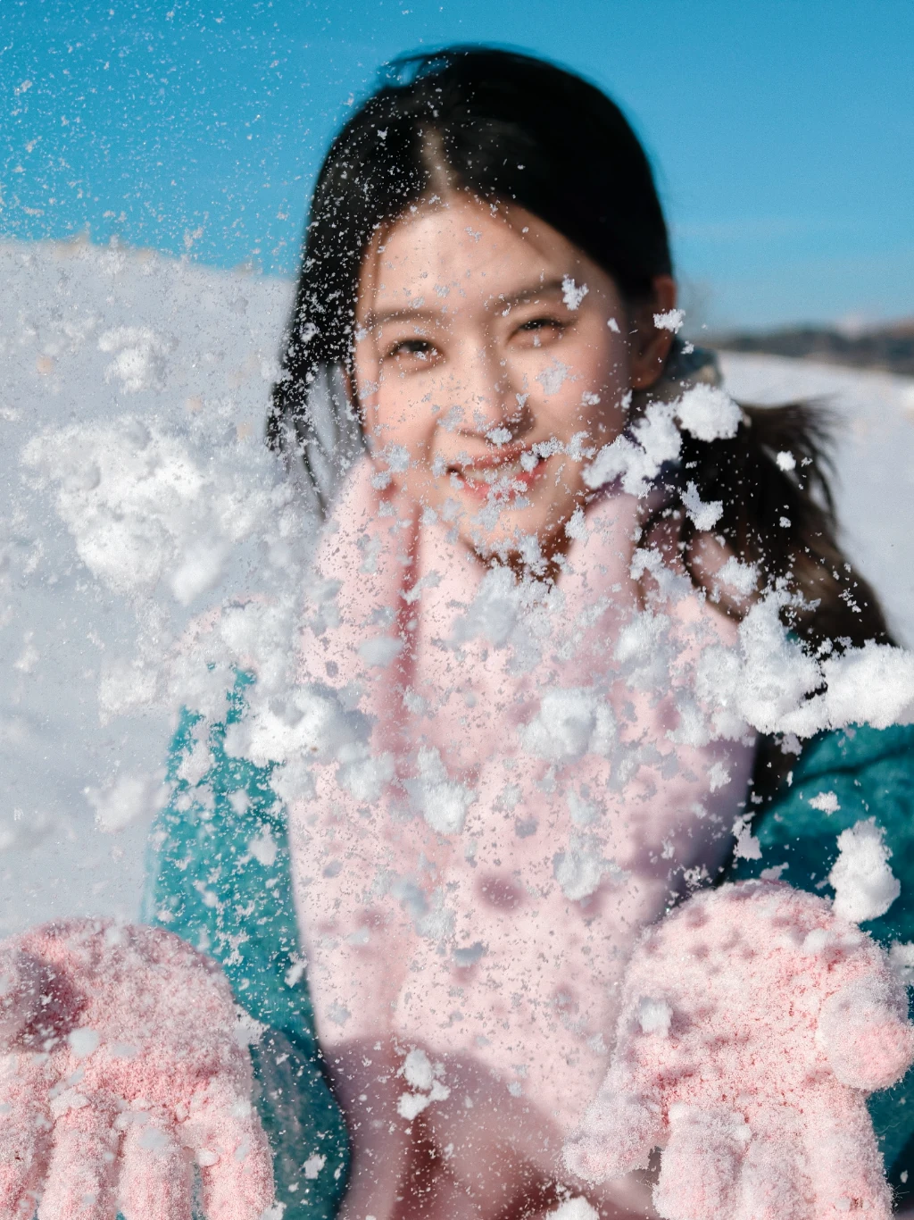 吉林旅拍中的雪景人像。